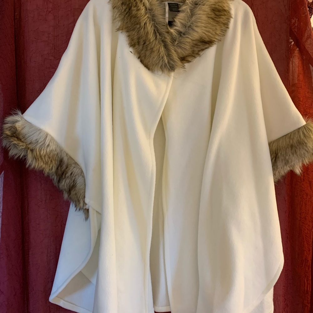 Fleece Cape